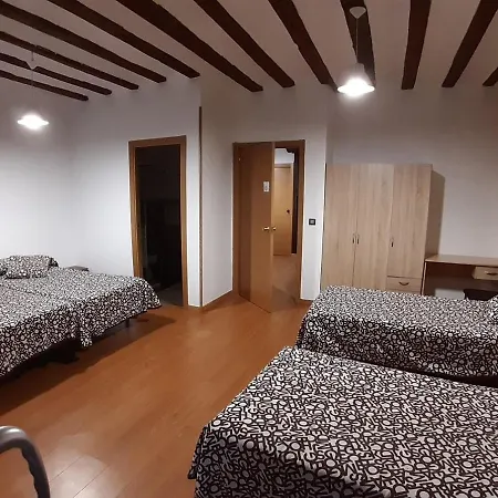 Vivienda Turistica La Catedral Villa Santo Domingo De La Calzada Buitenkant foto